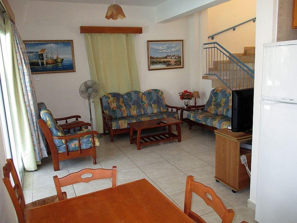 Rododafni Villas Klorakas Zewnętrze zdjęcie