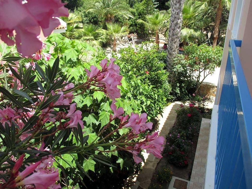 Rododafni Villas Klorakas Zewnętrze zdjęcie